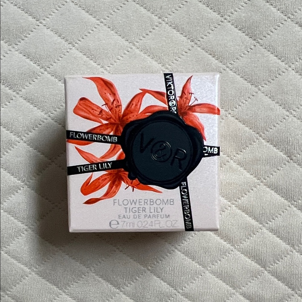 Viktor & Rolf Flowerbomb Tiger Lily Mini